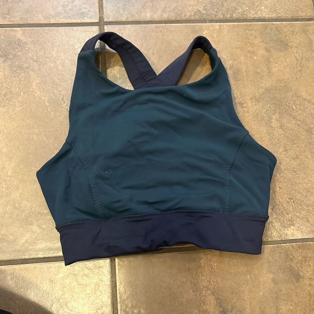 Athleta high neck sports bra size xs
